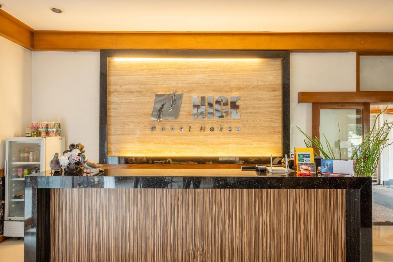 Oyo 1210 Nice Guesthouse Bandung Luaran gambar