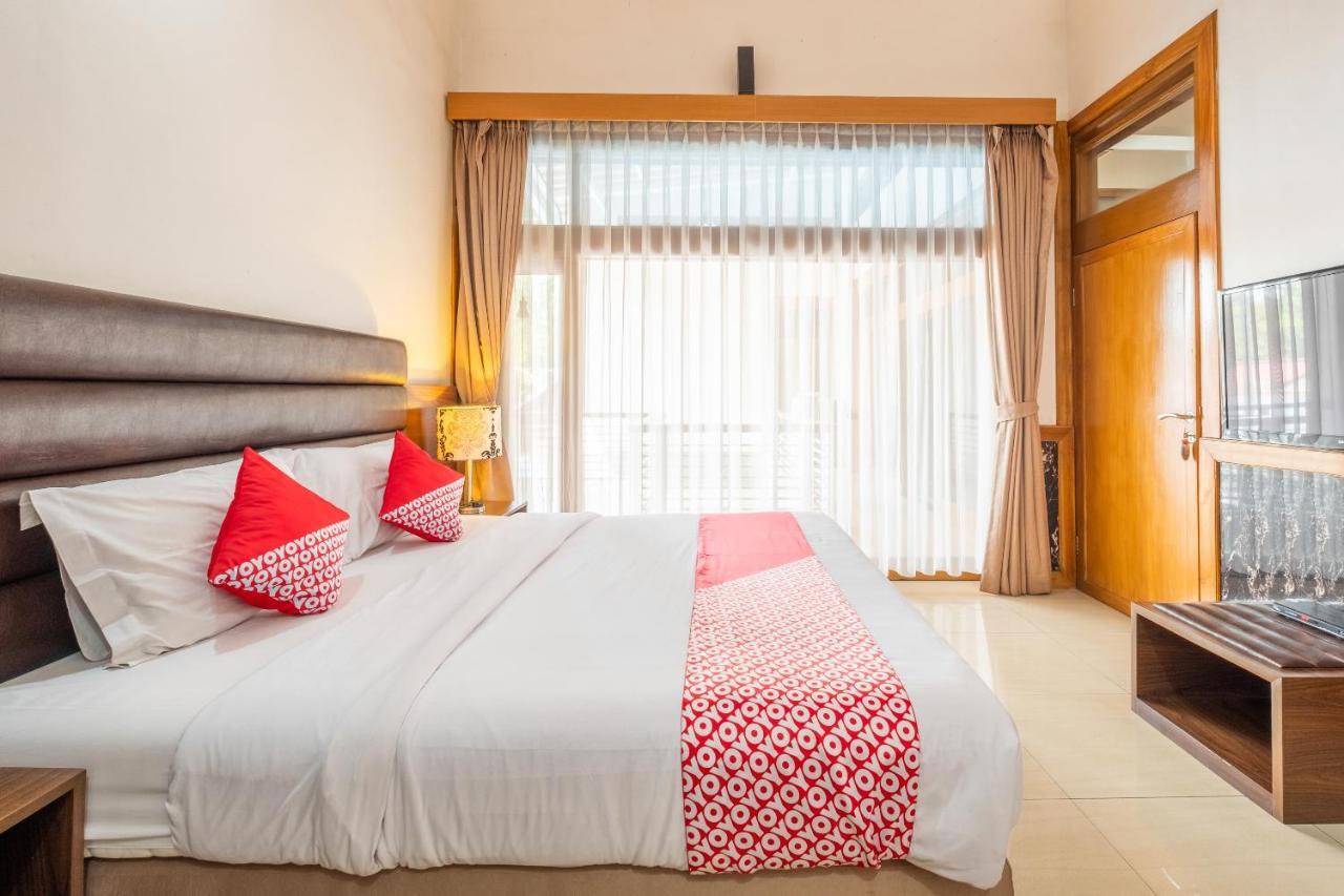 Oyo 1210 Nice Guesthouse Bandung Luaran gambar